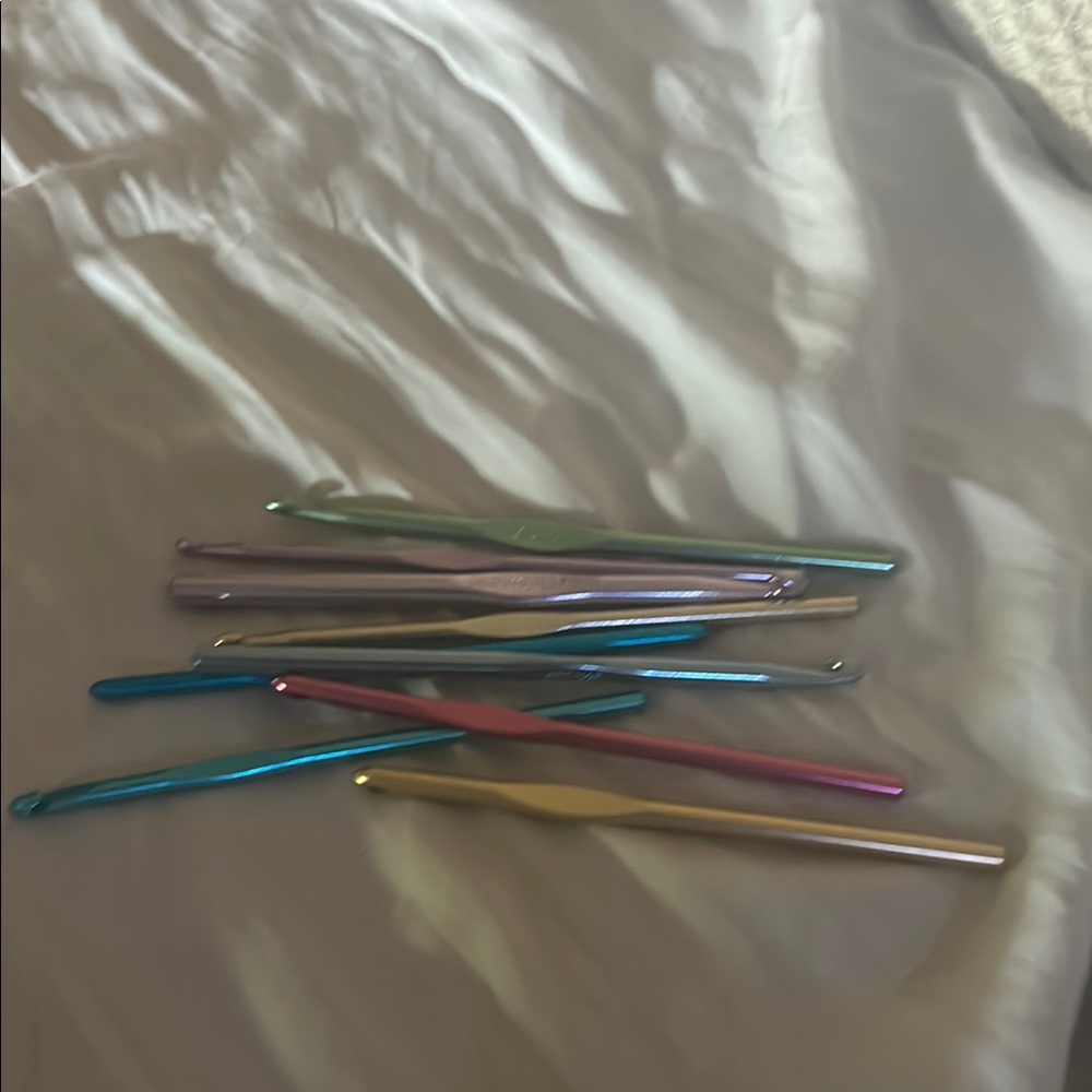 Colorful Crochet Hooks Set